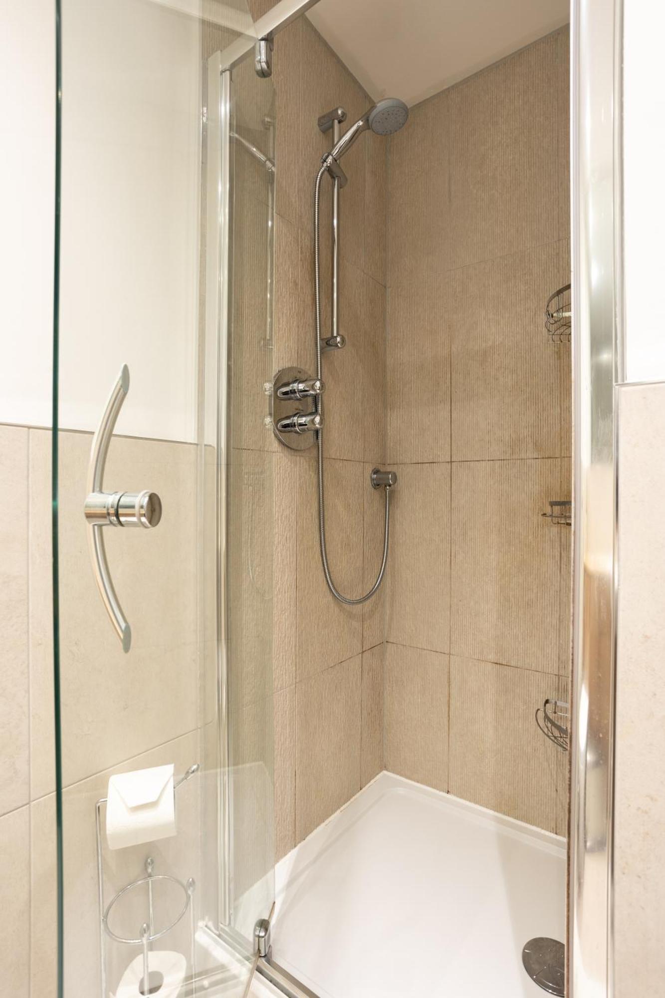 Comfy 2 Bedroom Apartment Near Edinburgh City Centre מראה חיצוני תמונה